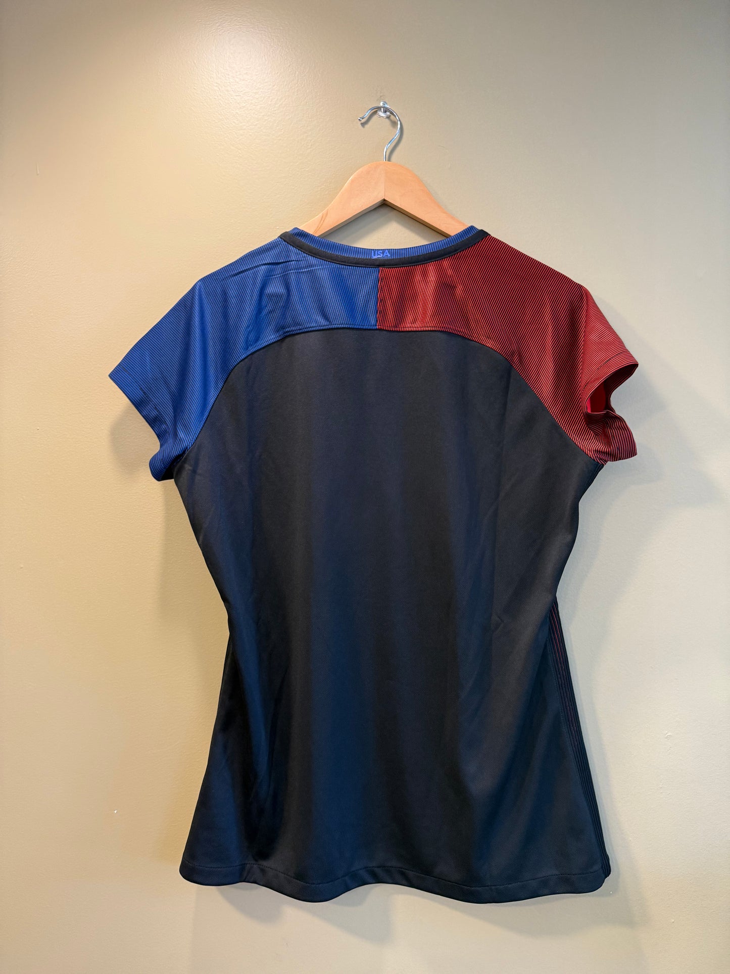 Vintage Nike USWNT Black Women’s Soccer Jersey- XL