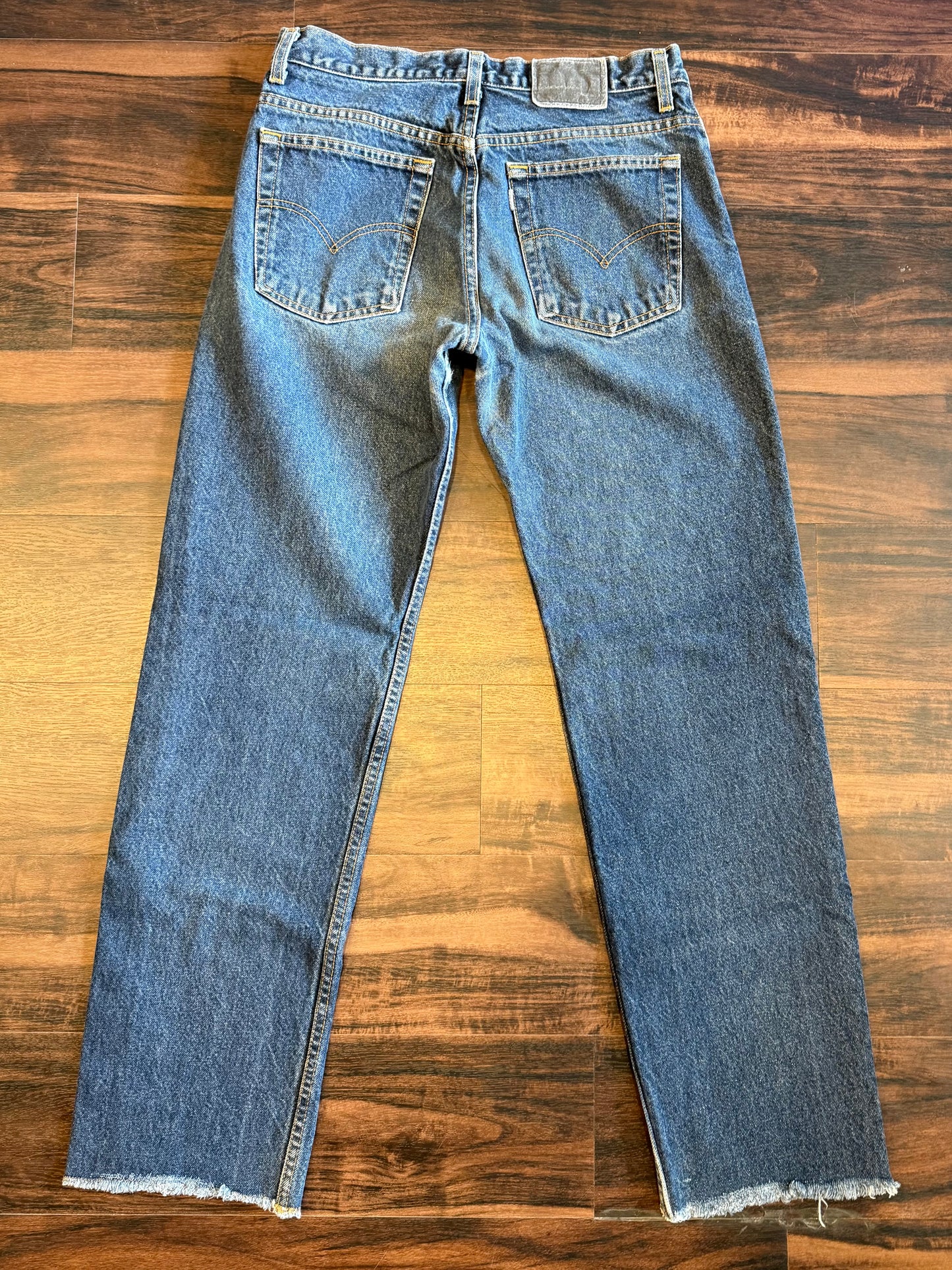 Vintage Levi’s Silvertab Relaxed Fit Dark Wash Jeans- 30x33