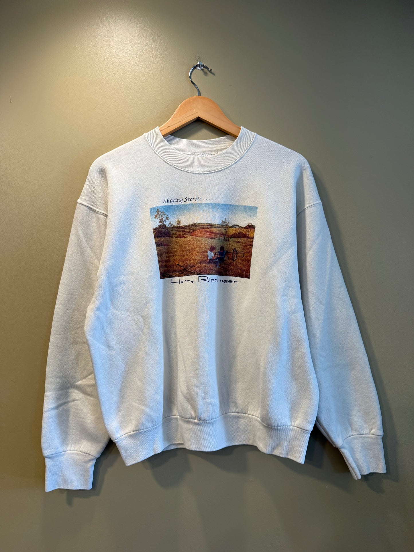 Vintage Sharing Secrets Henry Ripplinger Art Crewneck Sweatshirt- L