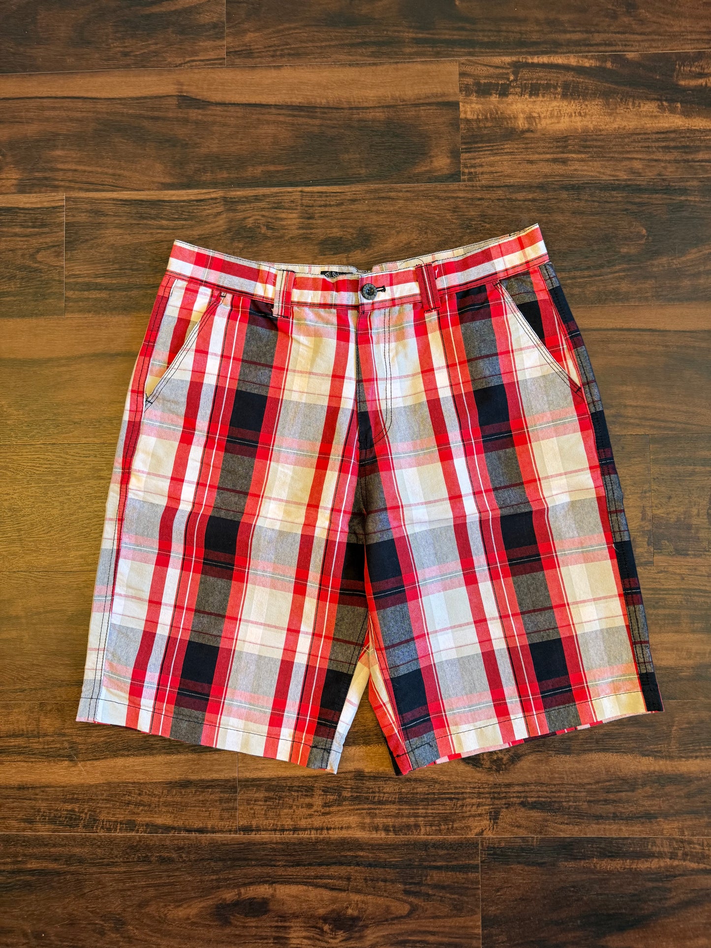 Vintage South Pole Collection Red Plaid Shorts- 34
