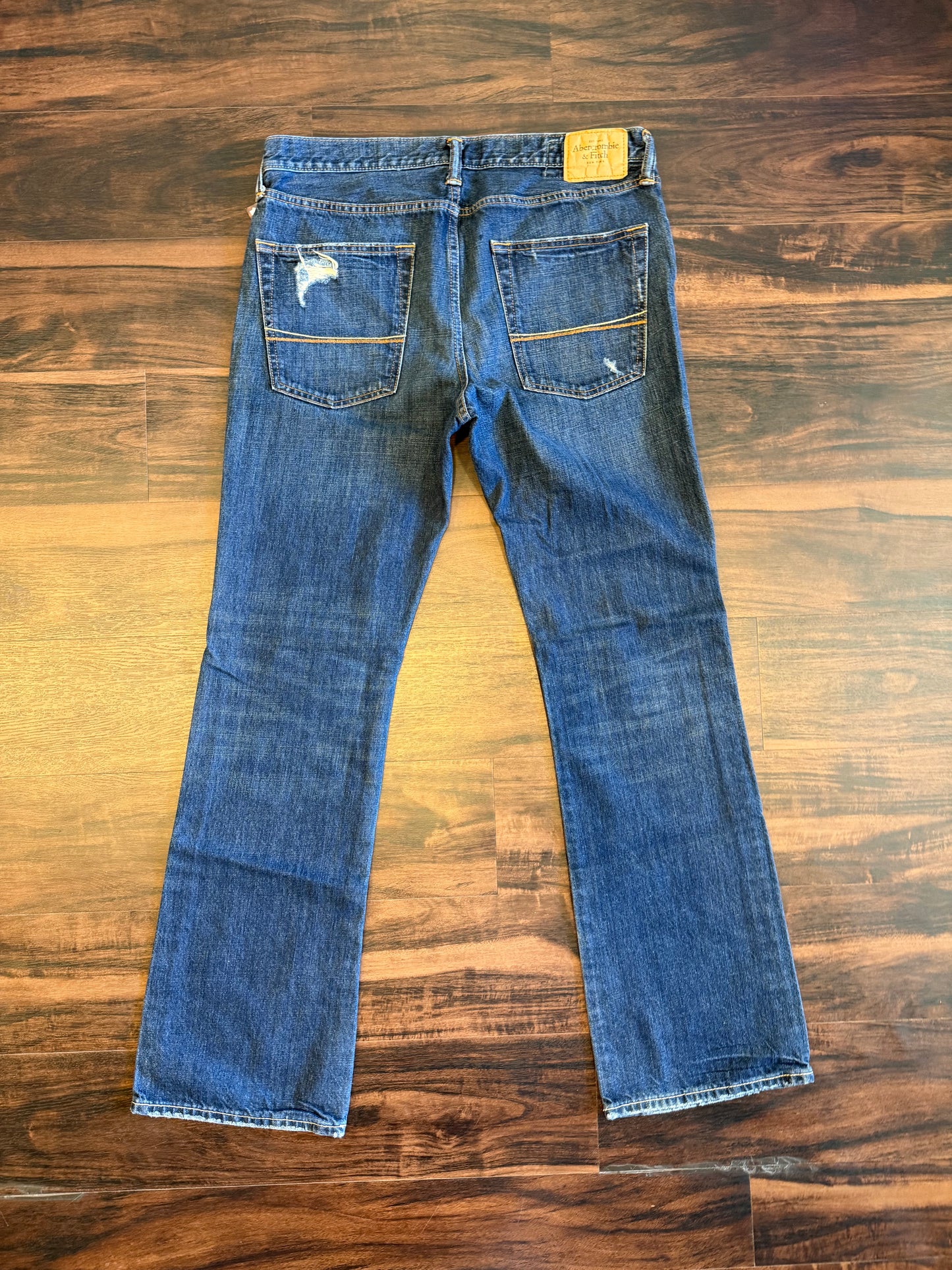 Vintage Abercrombie & Fitch Dark Wash Boot Cut Denim Jeans- 36x34