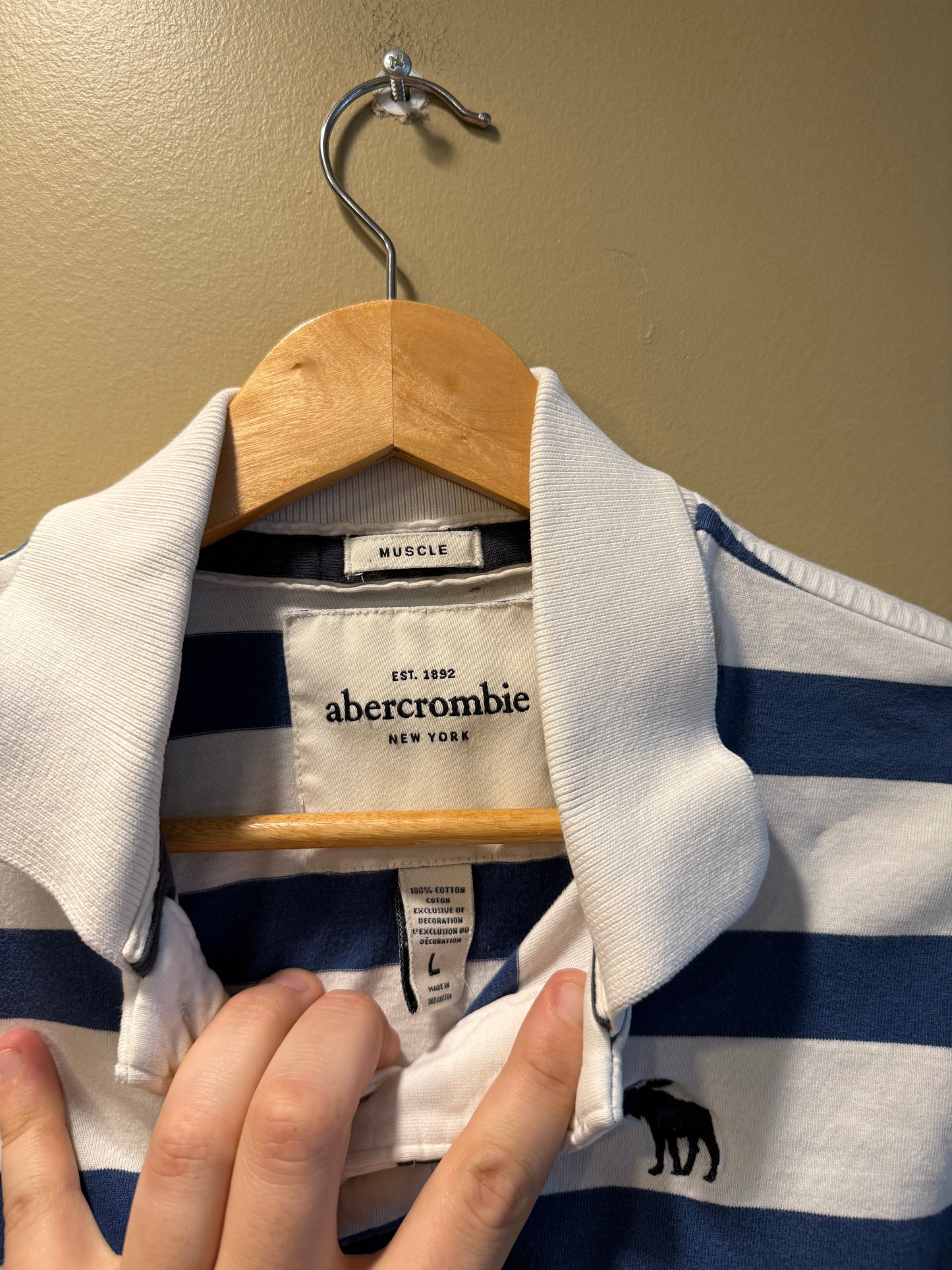 Vintage Abercrombie & Fitch Blue & White Striped Polo Shirt- L