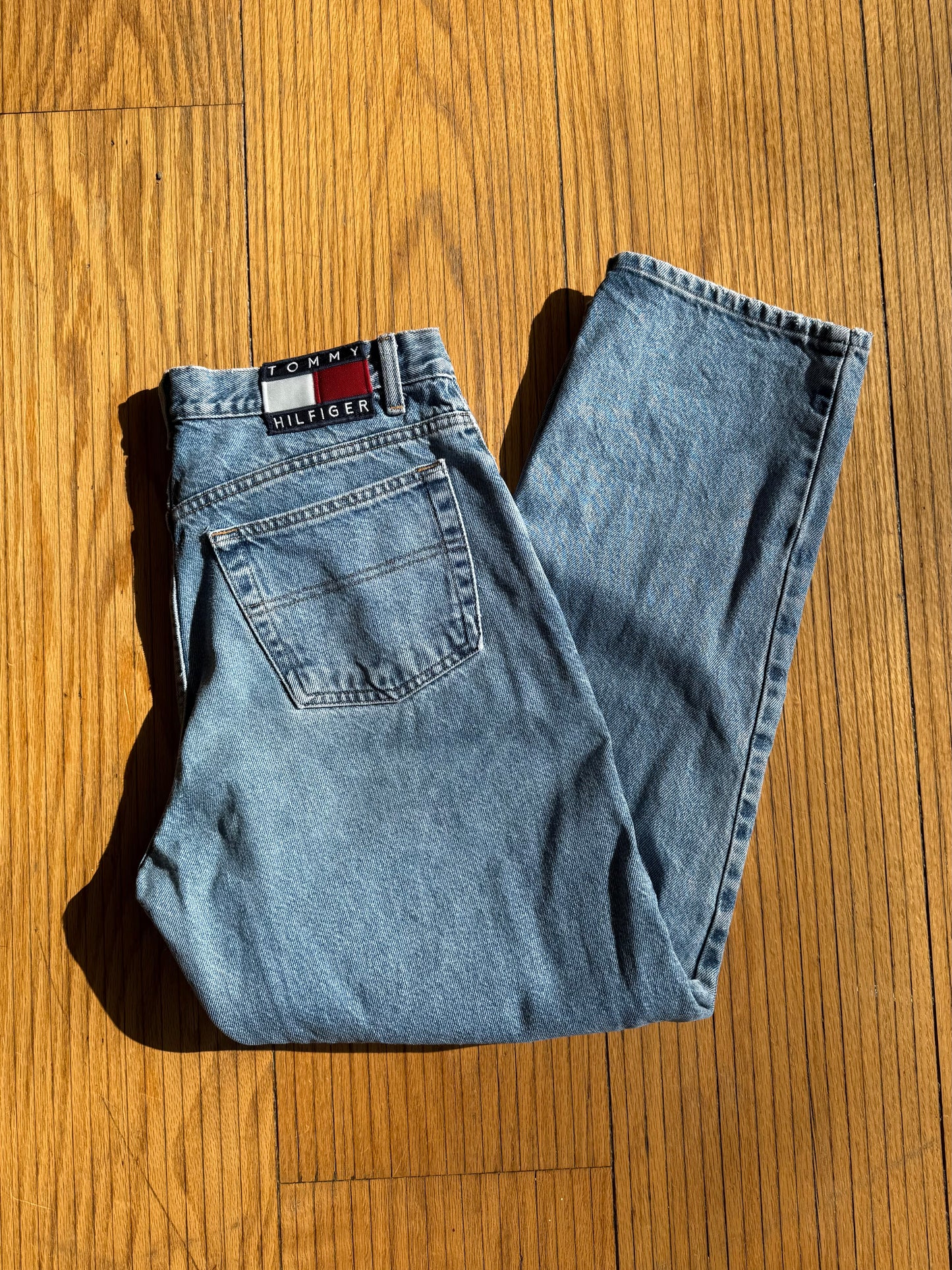 Vintage Tommy Hilfiger Light Wash Blue Denim Jeans- 31x30