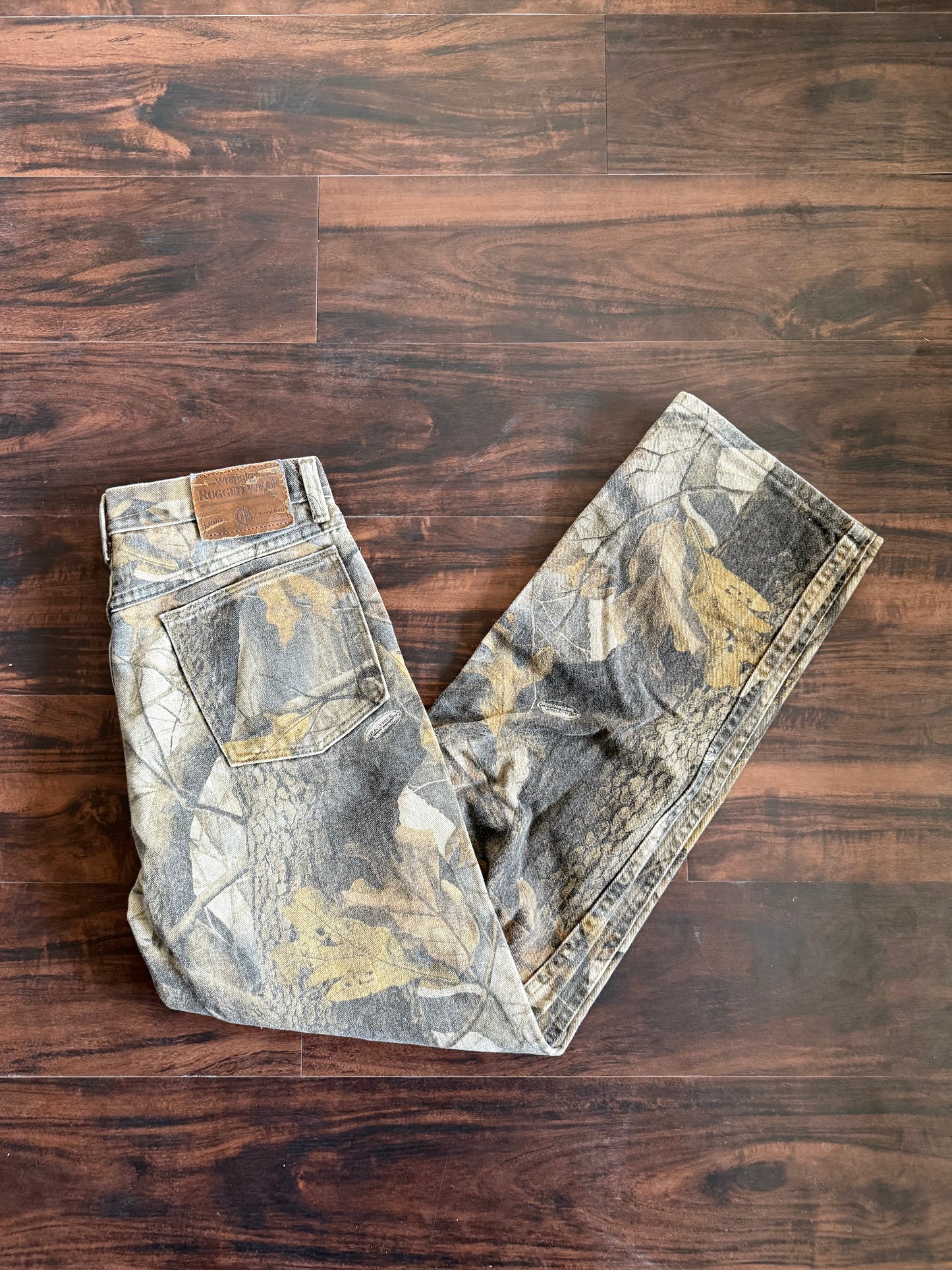 Vintage Wrangler Rugged Wear Real Tree Camouflage Pants- 28x31