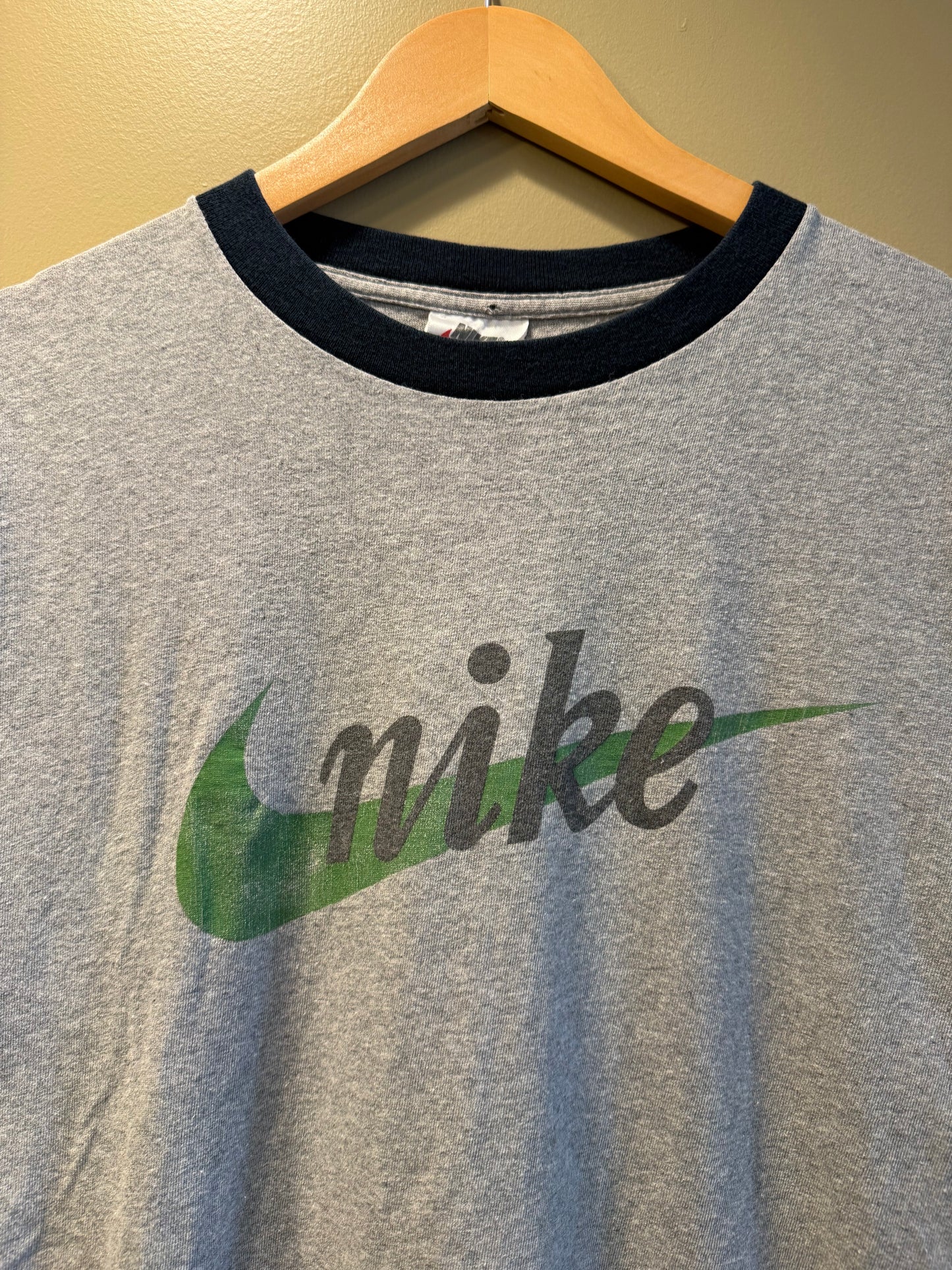 Vintage Nike Gray & Green Ringer T-Shirt- M