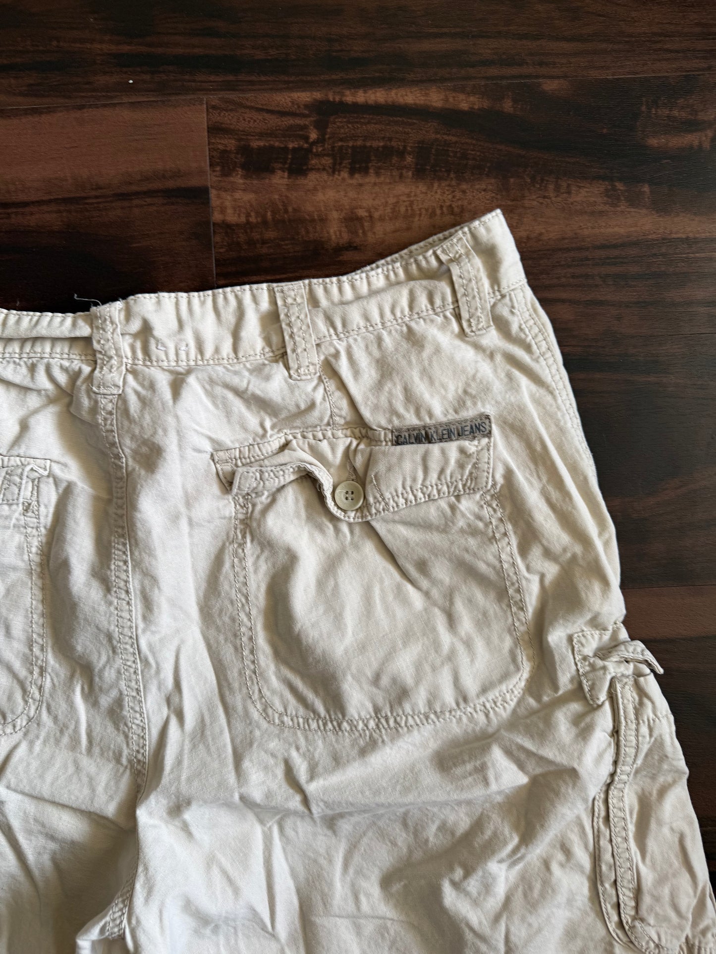 Vintage Calvin Klein Jeans White Cargo Shorts- 36