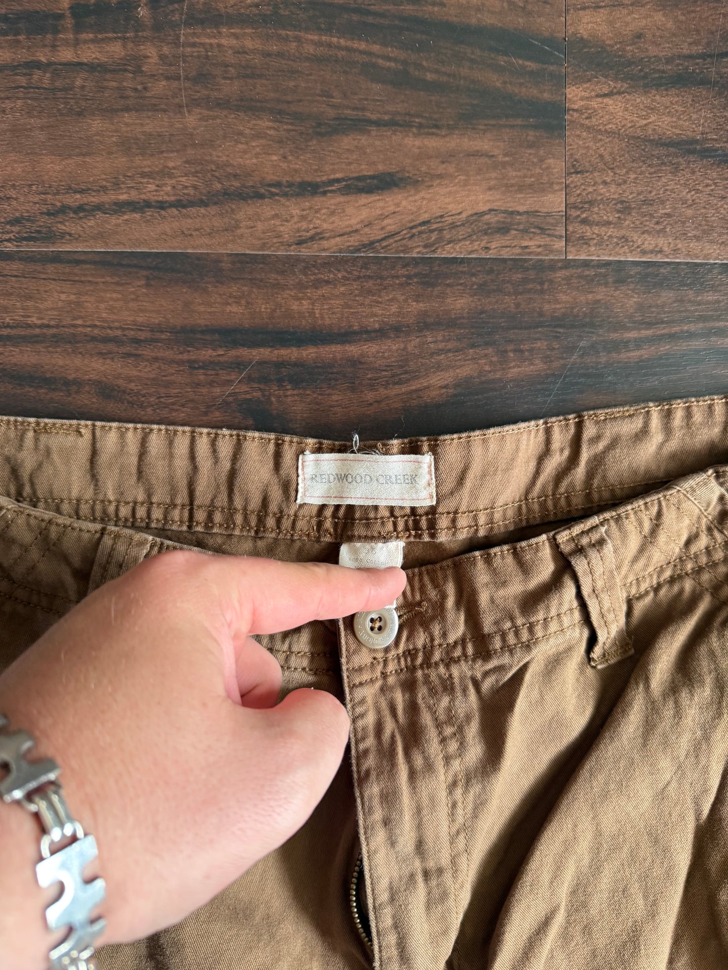 Vintage Redwood Creek Brown Cargo Shorts- 36