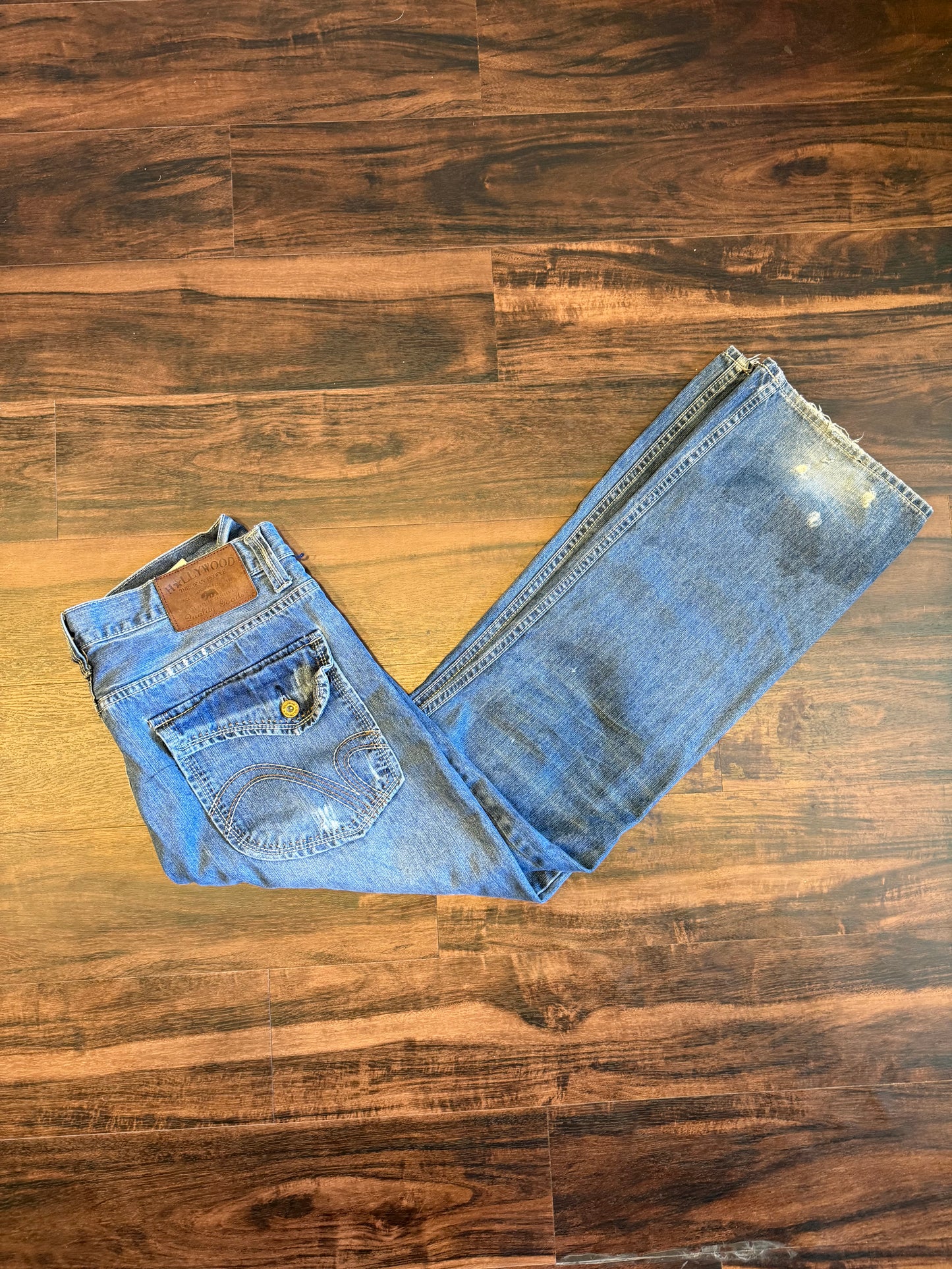 Vintage Hollywood Streetwear Boot Cut Distressed Jeans- 36x32