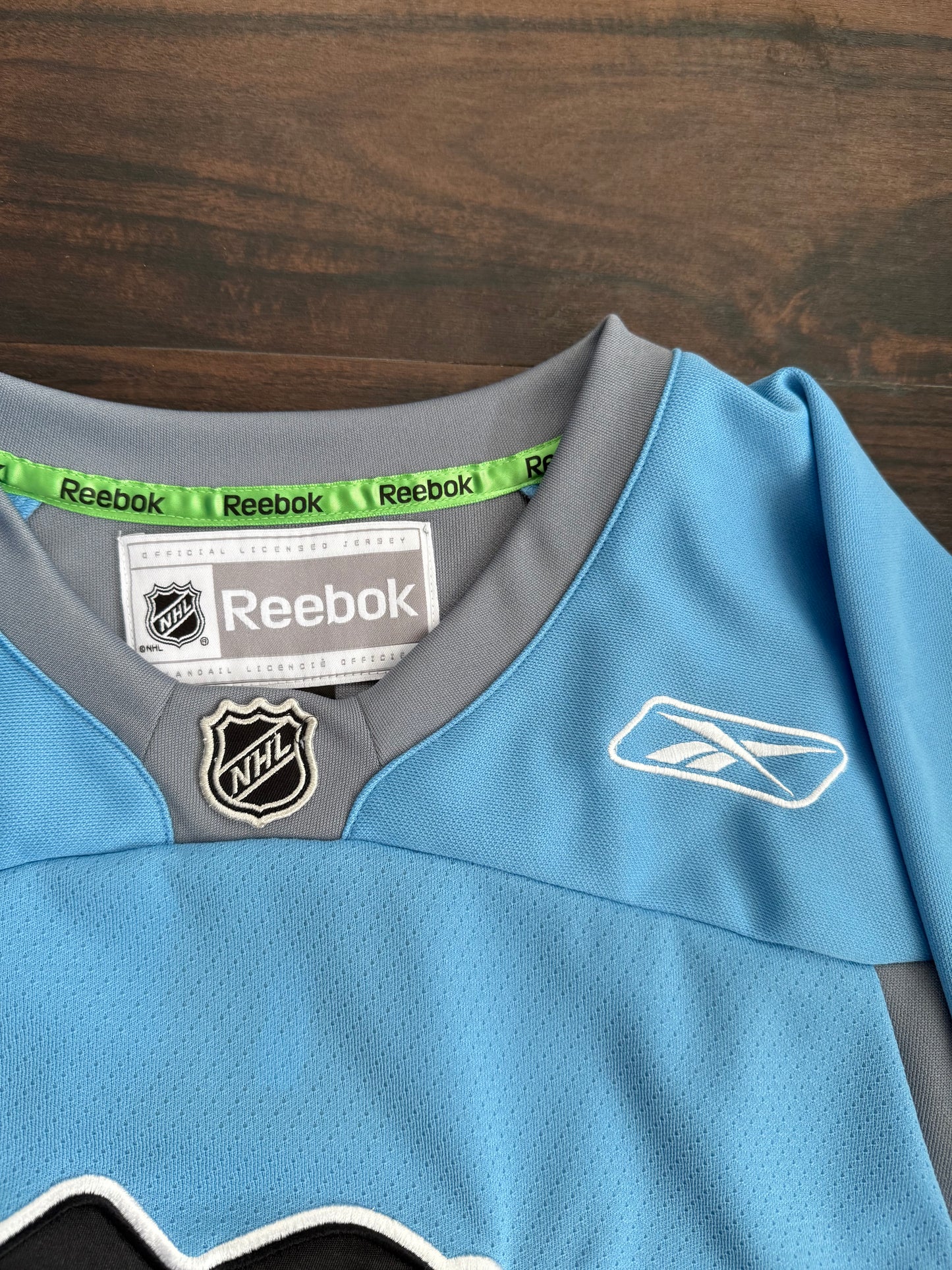 Vintage Pittsburgh Penguins Reebok Ice Blue Hockey Jersey- M