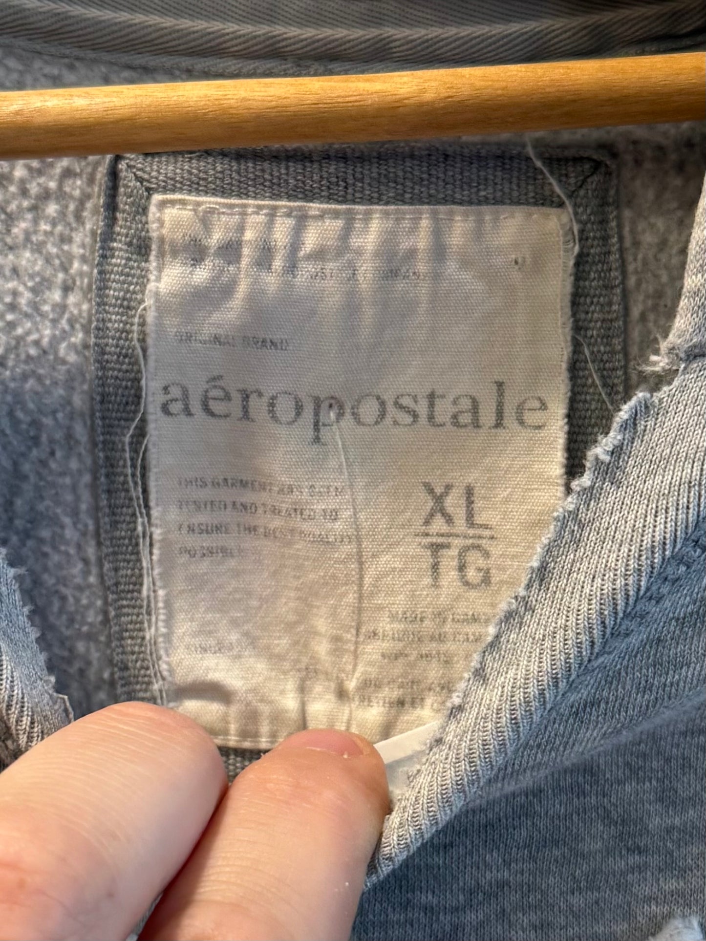 Vintage Y2K Aeropostale Gray Women’s Hoodie Sweatshirt- L