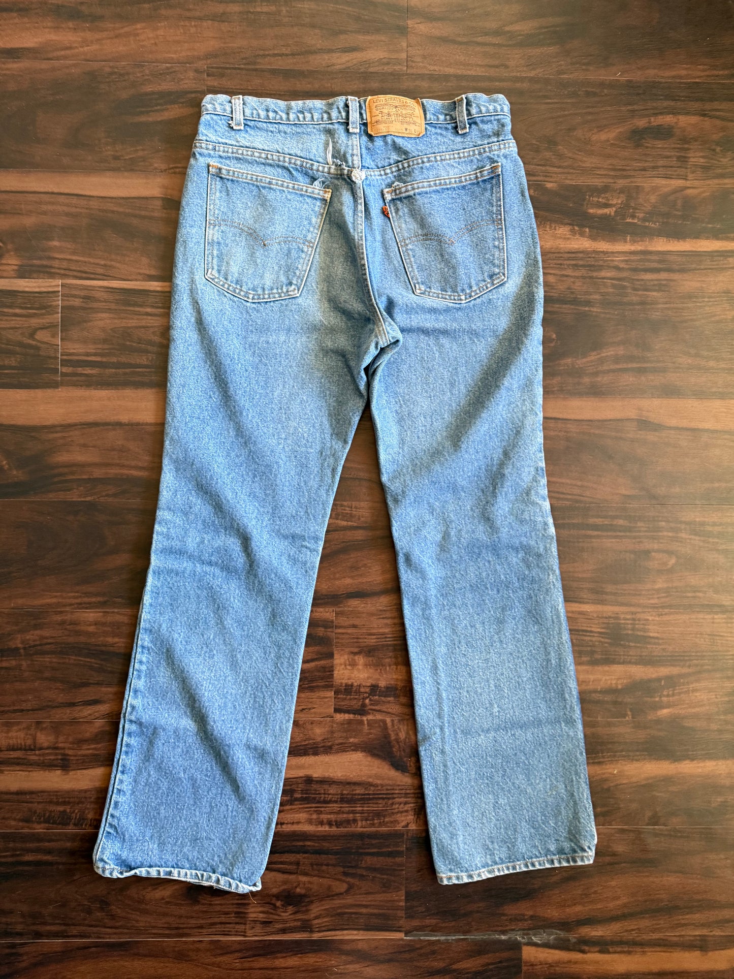 Vintage Levi’s 517 Orange Tab Light Wash Denim Jeans- 34x32