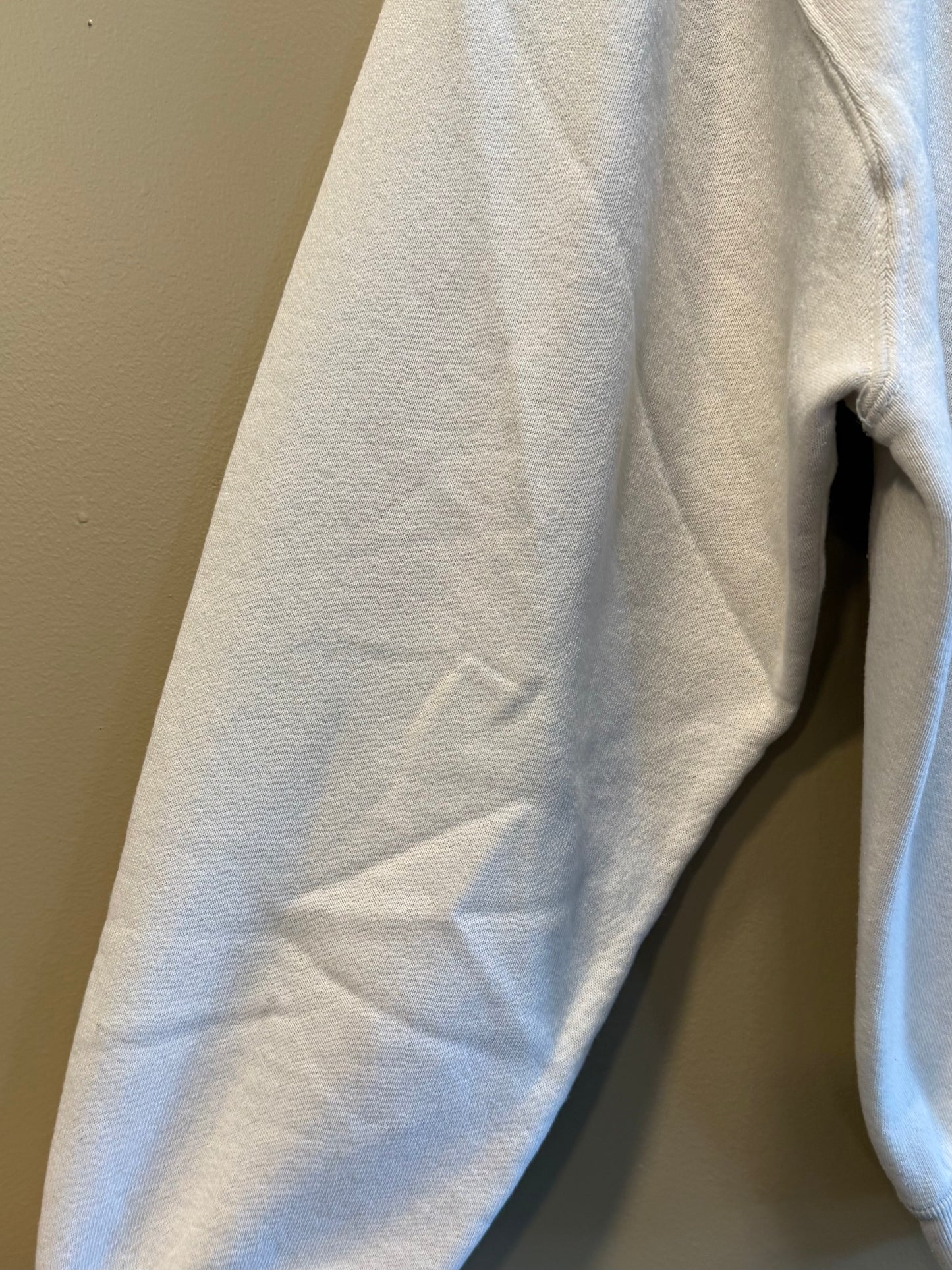 Vintage Sharing Secrets Henry Ripplinger Art Crewneck Sweatshirt- L