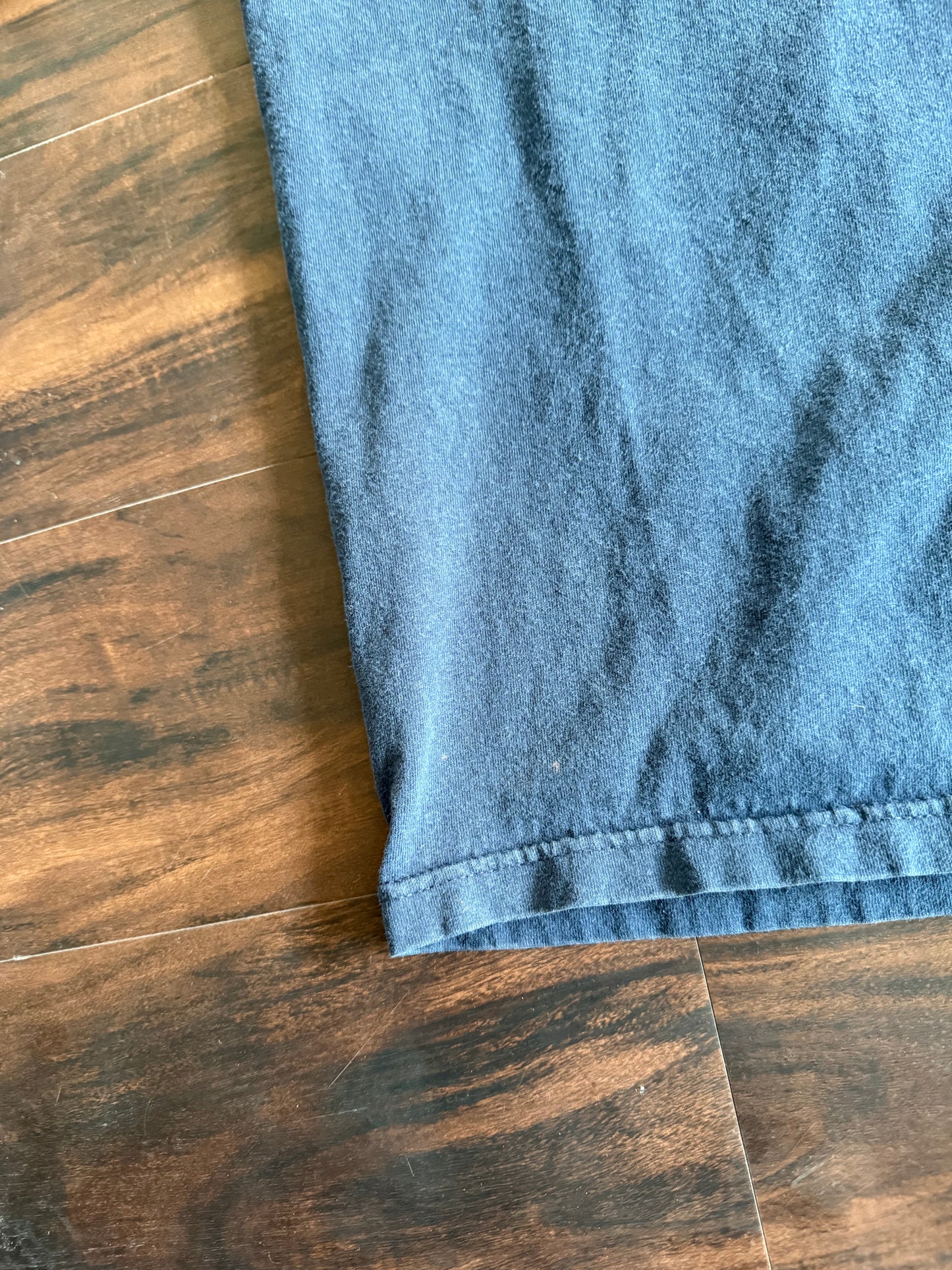 Vintage Independent Trucks Skateboarding T-Shirt- L/XL