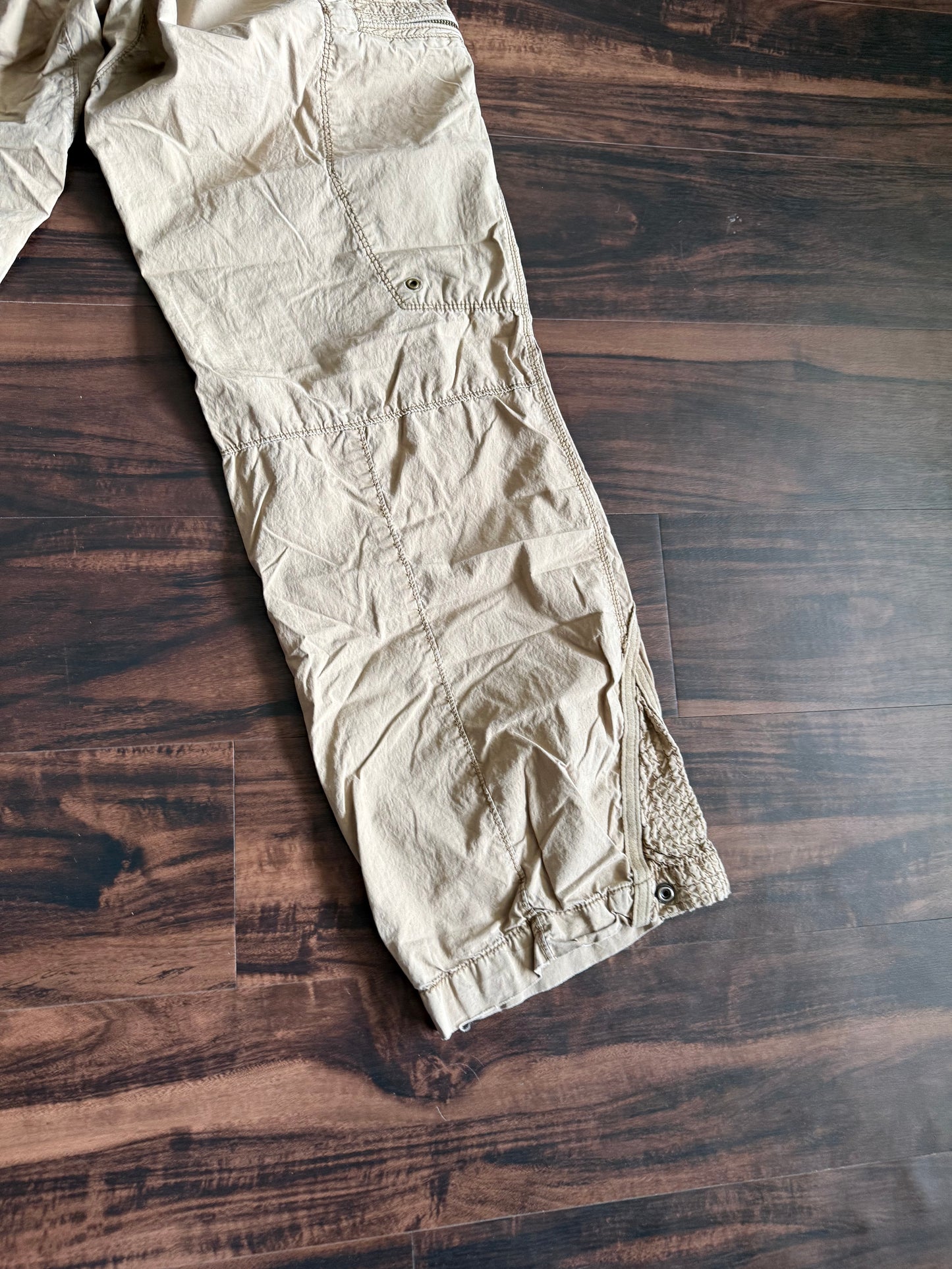 Vintage Y2K Gap Parachute Nylon Cargo Pants- 32x32