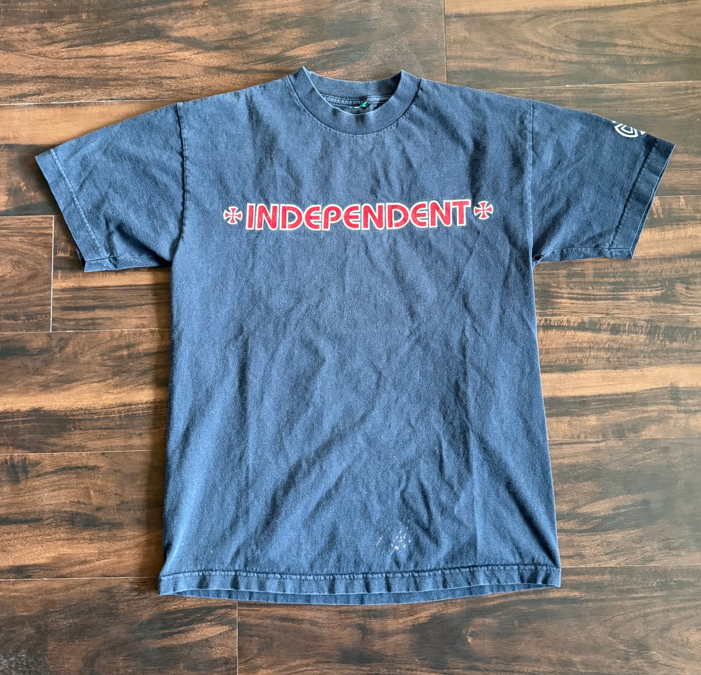 Vintage Independent Trucks Skateboarding T-Shirt- L/XL