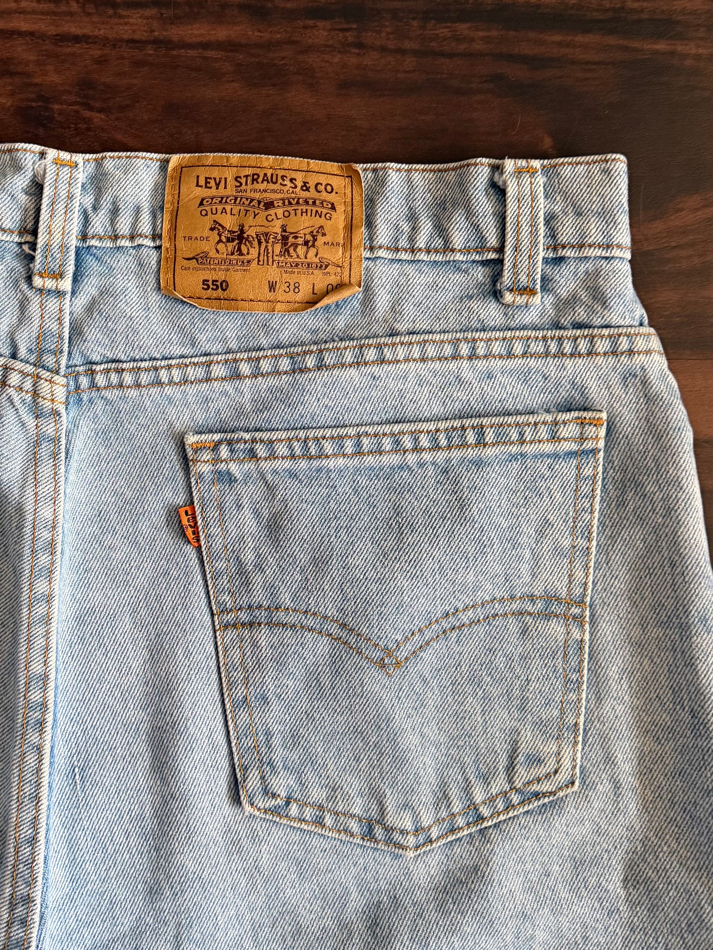 Vintage Levi’s Orange Tab Light Wash Denim Jean Shorts- 36