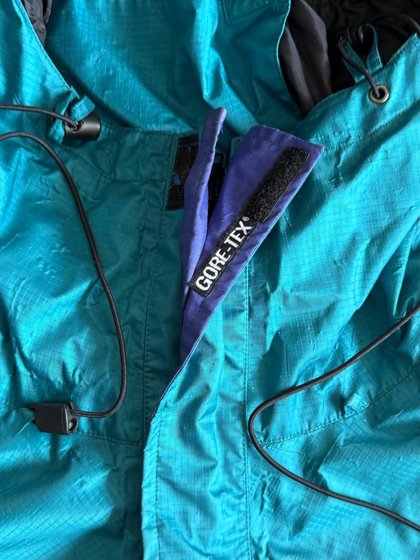 Vintage Mountain Hard Wear Gore-Tex Rain Jacket- L