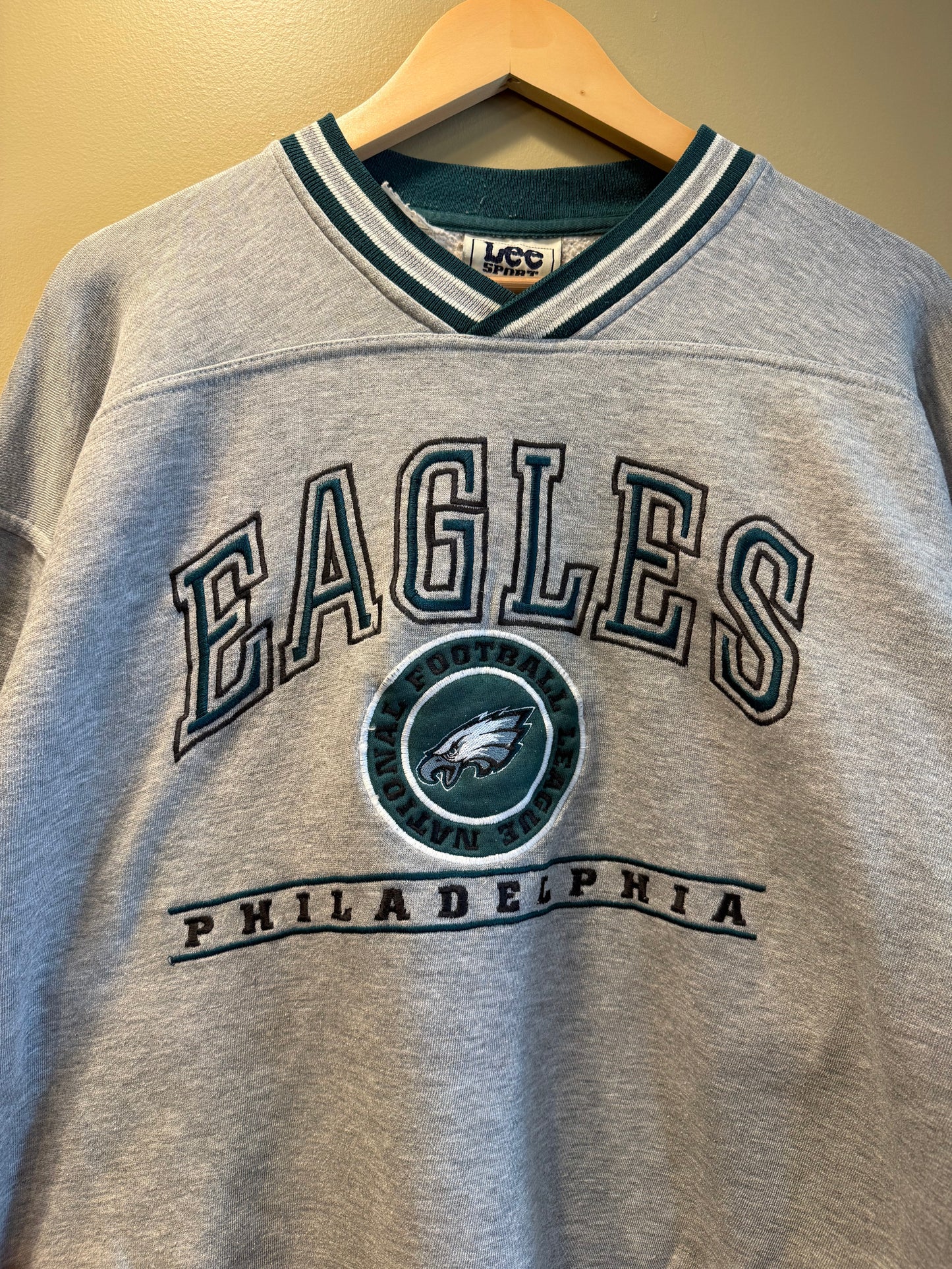 Vintage Lee Sport Philadelphia Eagles Gray Boxy Crewneck Sweatshirt- XL