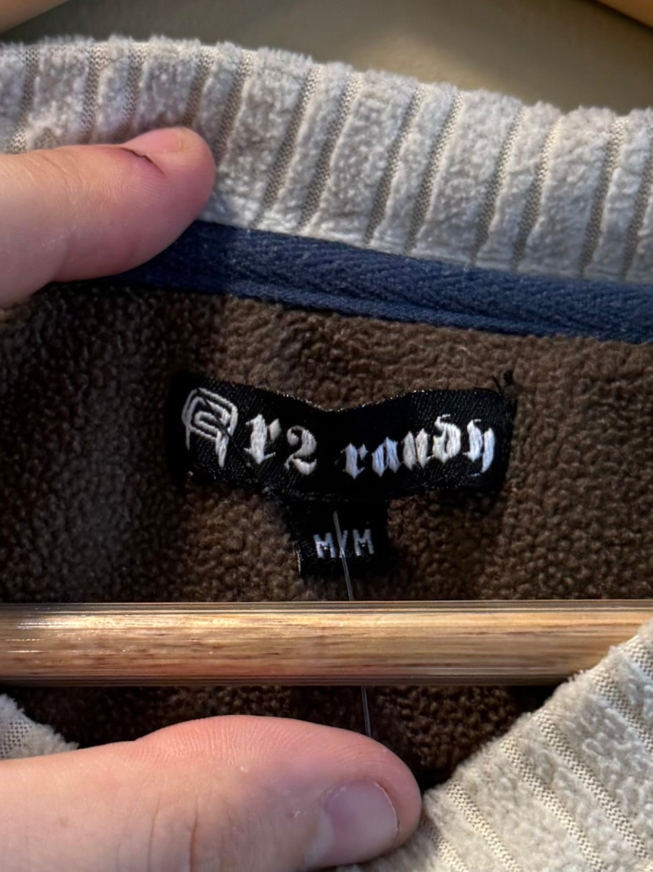 Vintage Y2K R2 Randy Ribbed Fleece Crewneck Sweatshirt- M