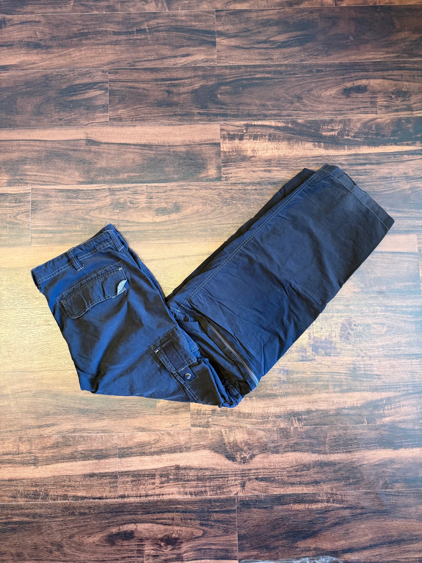 Vintage No Boundaries Black Zipper Cargo Shorts Pants- 34x34