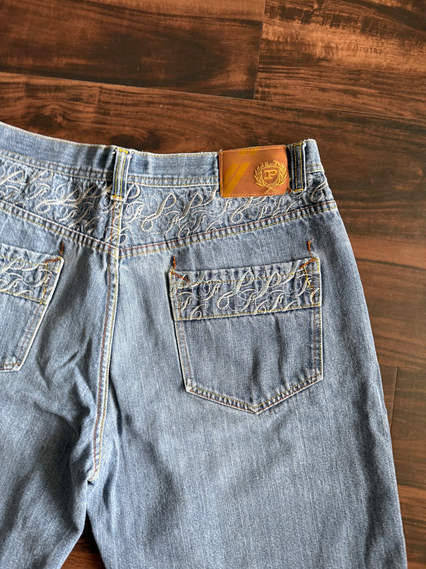 Vintage Y2K Phat Farm Embroidered Denim Jean Shorts- 38