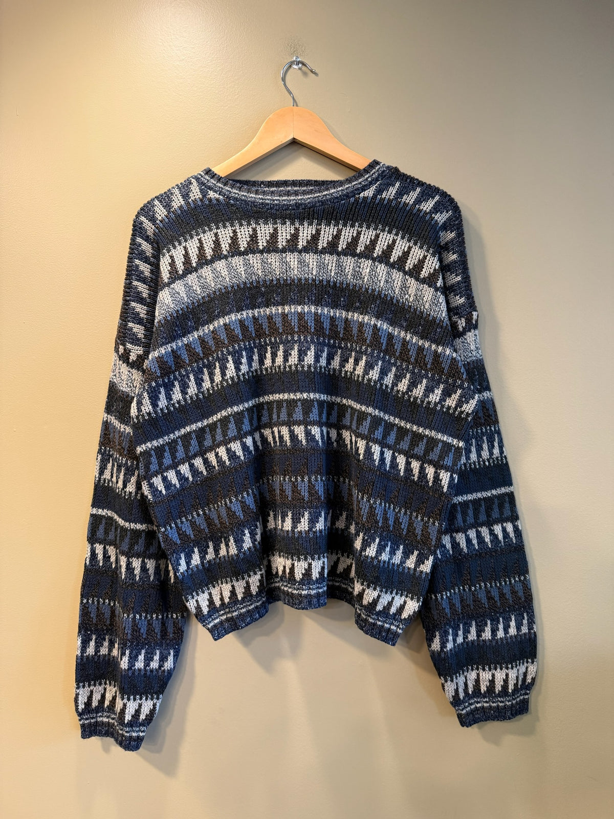 Vintage Resolute Bay Triangle Pattern Sweater - L