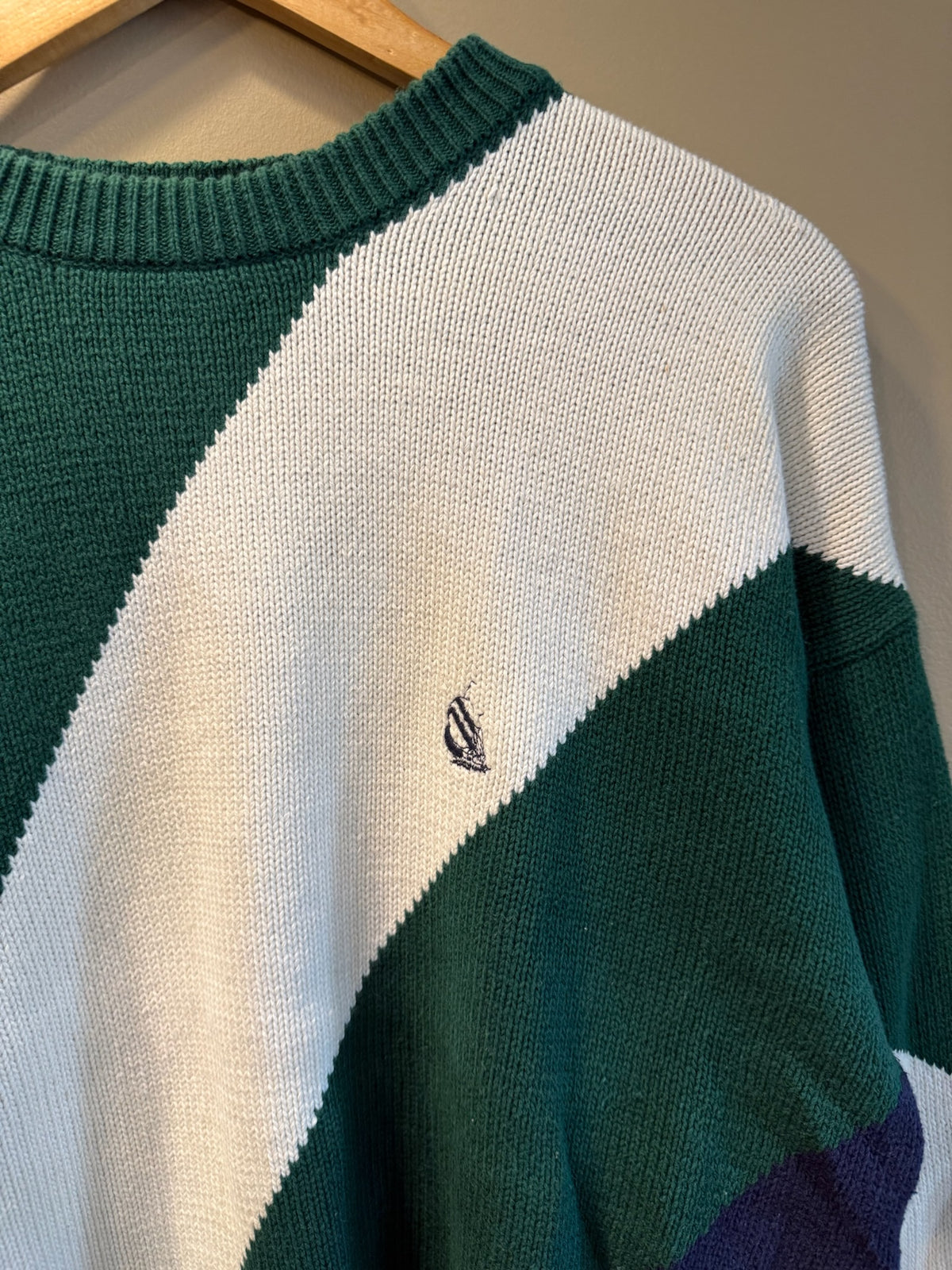 Vintage Nautica Green and White Sweater - M