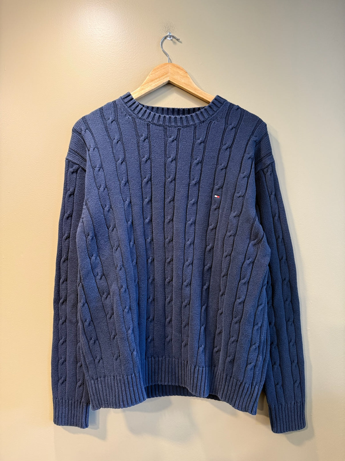 Vintage Tommy Hilfiger Cable Knit Sweater - L