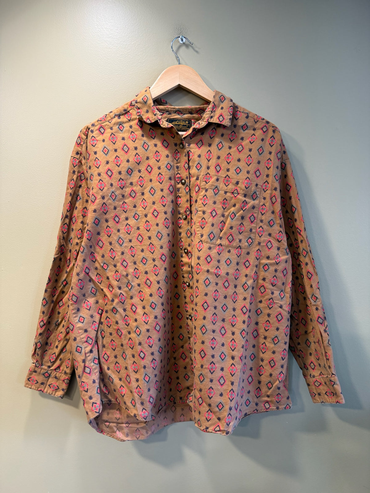 Vintage Eddie Bauer Tan Patterned Button Up Shirt - L