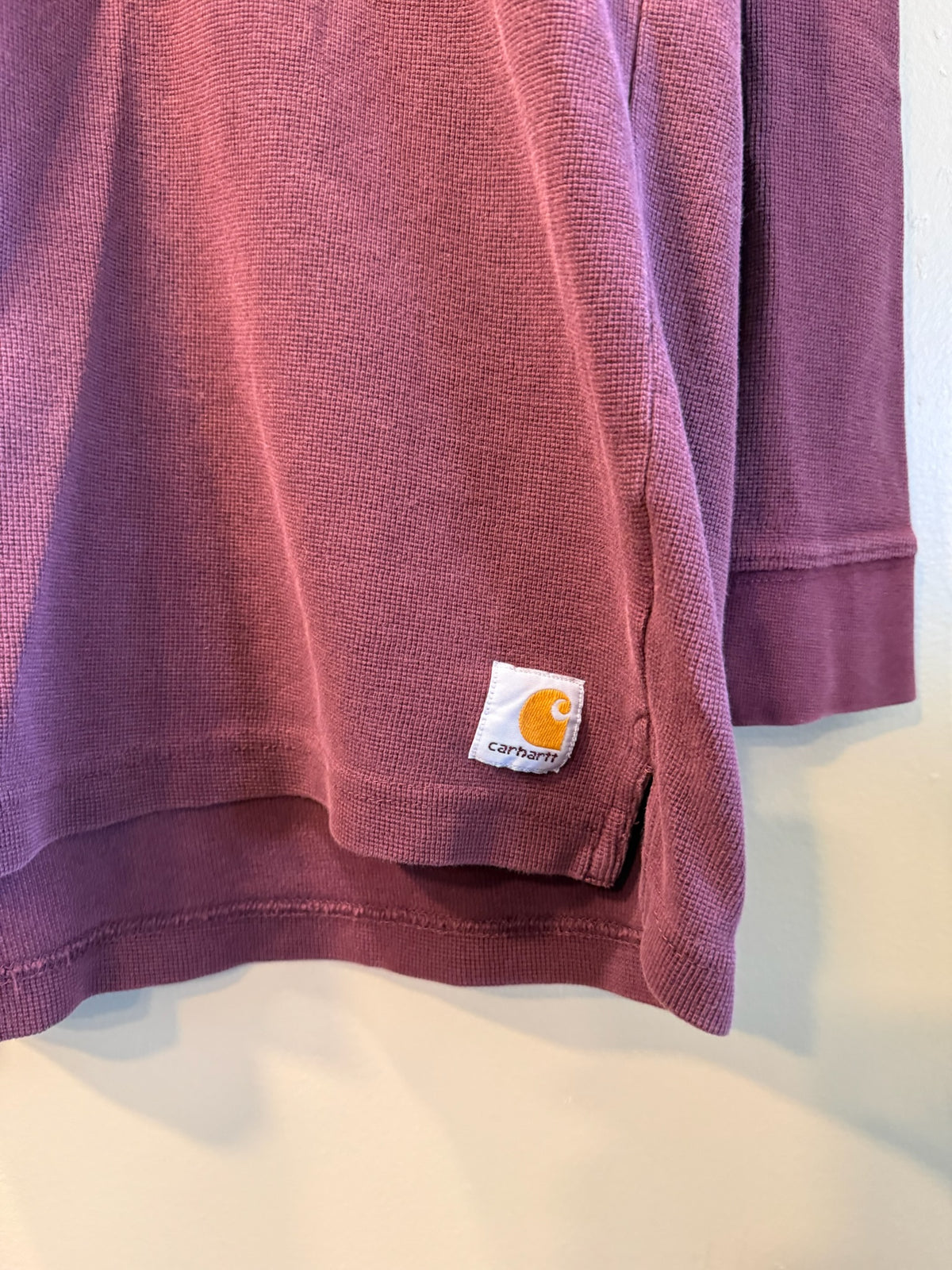 Vintage Carhartt Maroon Waffle Long Sleeve Henley T-Shirt - M