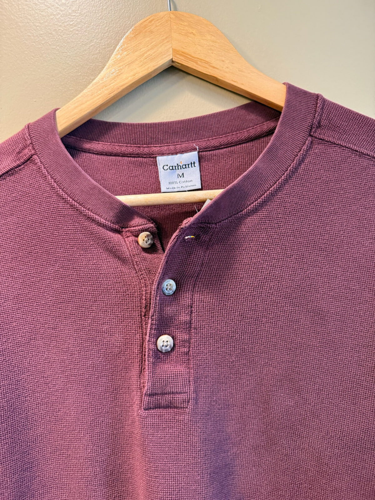 Vintage Carhartt Maroon Waffle Long Sleeve Henley T-Shirt - M